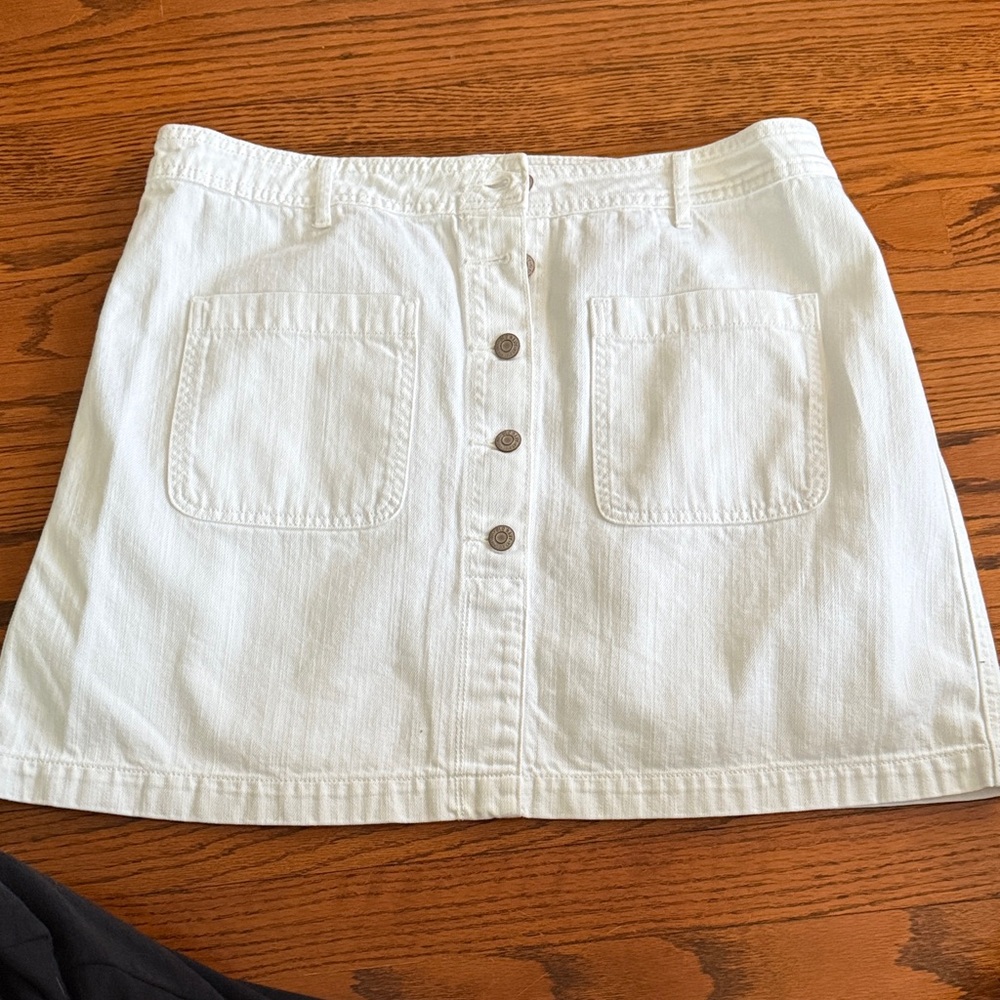Old Navy White Denim Skirt